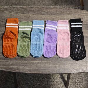 🧘🏻‍♀️6 Pair Yoga Sticky Pilates Socks - Quarter Crew Grip Socks for Women🧦
